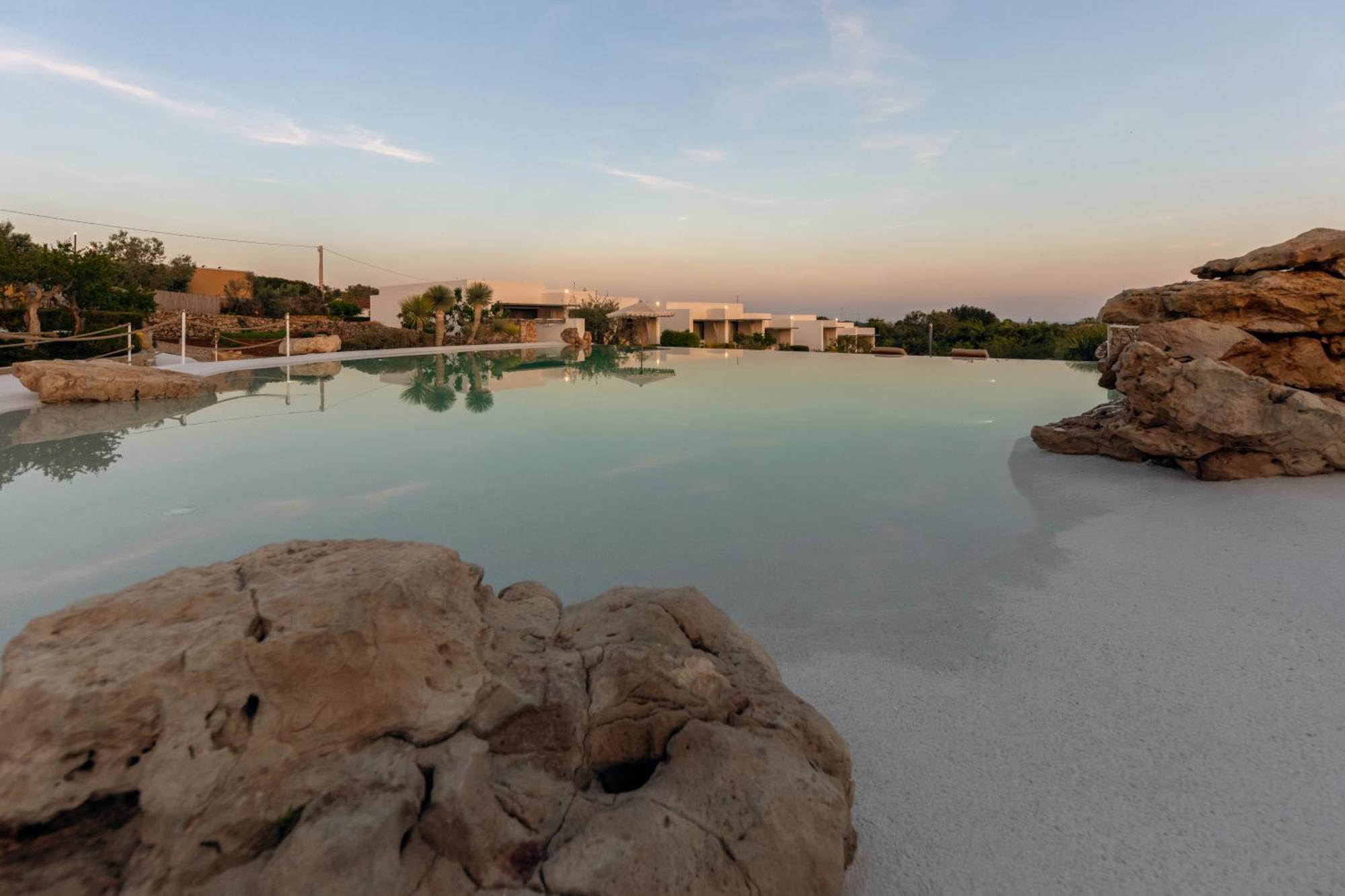 Masseria Samenti Hotel *