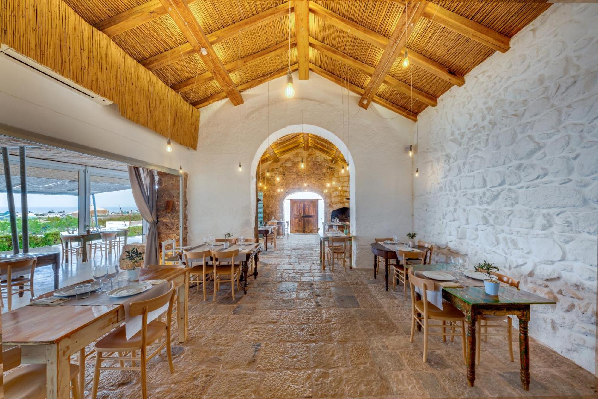 Hotel Masseria Samenti *